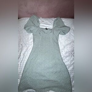 H&M Green Ruffled Tiered Mini Dress for Wedding Guest